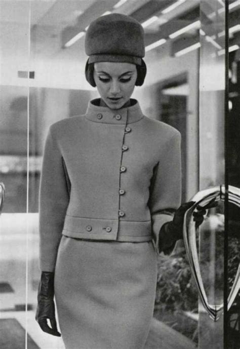 tailleur dior 1963|A Look Back at Dior's Early Years .